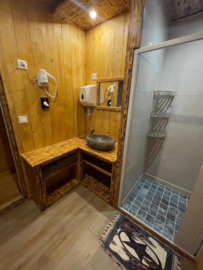 Gite Du Vieux Bourg Le Vieux Bourg  Eksteriør billede