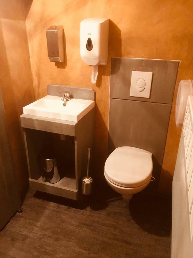 Gite Du Vieux Bourg Le Vieux Bourg  Eksteriør billede